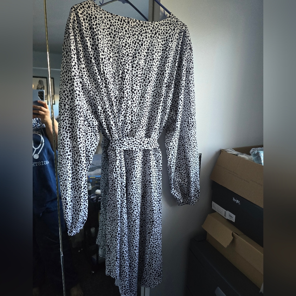 Shein Black/White leopard print dress
